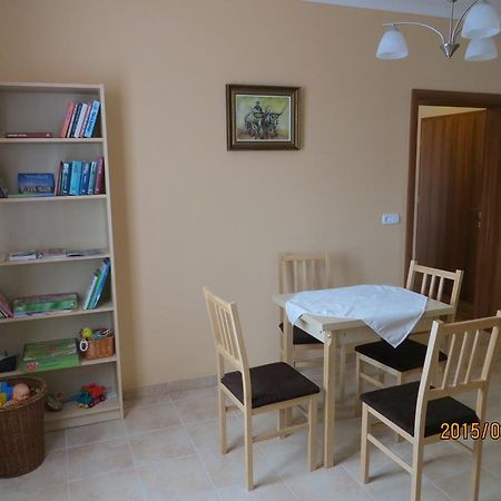 Kiserdo Vendeghaz Rajka Buitenkant foto